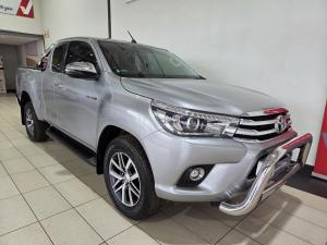 Toyota Hilux 2.8GD-6 Xtra cab Raider auto - Image 1