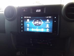 Toyota Land Cruiser 79 4.2D double cab - Image 10