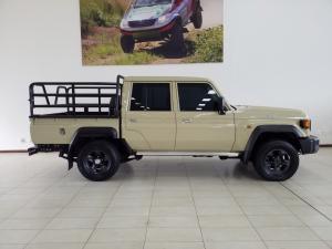 Toyota Land Cruiser 79 4.2D double cab - Image 3