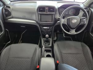 Toyota Urban Cruiser 1.5 XR - Image 6
