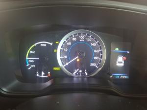 Toyota Corolla Cross 1.8 Hybrid XS - Image 11