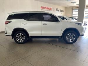 Toyota Fortuner 2.8GD-6 4x4 VX - Image 4