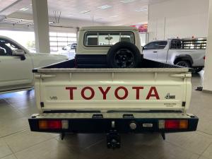 Toyota Land Cruiser 79 4.0 V6 single cab - Image 5