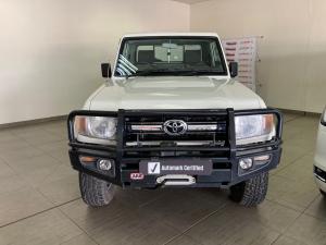 Toyota Land Cruiser 79 4.0 V6 single cab - Image 4