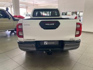 Toyota Hilux 2.8GD-6 Xtra cab 4x4 Legend manual - Image 5