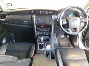 Toyota Fortuner 2.8GD-6 4x4 VX - Image 6
