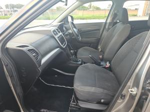 Suzuki Vitara Brezza 1.5 GL auto - Image 11