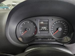 Volkswagen Polo Vivo hatch 1.4 Trendline - Image 9