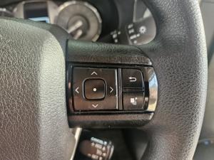 Toyota Hilux 2.4GD-6 Xtra cab Raider manual - Image 10