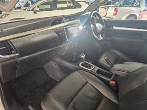 Toyota Hilux 2.8GD-6 double cab Raider auto - Image 7