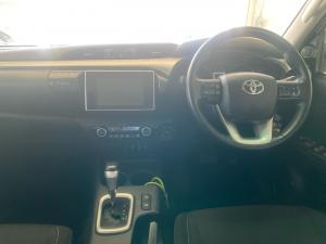 Toyota Hilux 2.8GD-6 double cab 4x4 Raider auto - Image 6