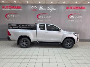 Toyota Hilux 2.4 GD-6 RB Raider automaticE/CAB - Image 3