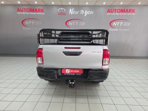 Toyota Hilux 2.4 GD-6 RB Raider automaticE/CAB - Image 5