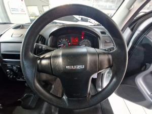 Isuzu D-MAX 250 HO Fleetside Safety S/C - Image 8