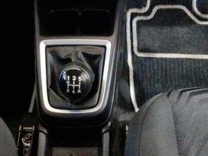 Suzuki Swift 1.2 GL - Image 11