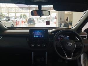 Toyota Corolla Cross 1.8 Xi - Image 17