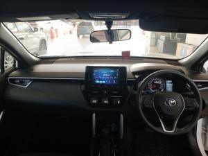 Toyota Corolla Cross 1.8 Xi - Image 6