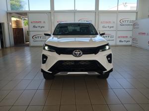 Toyota Fortuner 2.4GD-6 Raised Body automatic - Image 4
