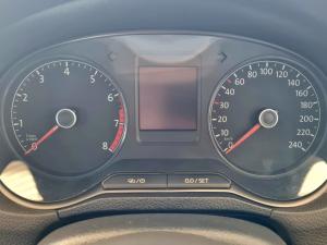 Volkswagen Polo Vivo 1.4 Trendline - Image 6