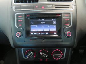 Volkswagen Polo GP 1.2 TSI Comfortline - Image 11