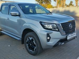 Nissan Navara 2.5DDTI LE/LE Plus 4X4 automatic D/C - Image 1