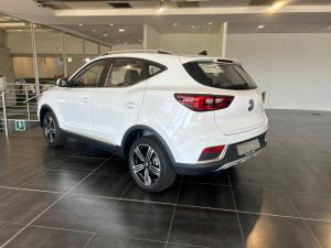 MG ZS 1.5 Luxury - Image 5