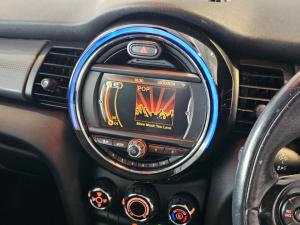 MINI Hatch Cooper Hatch 3-door auto - Image 11