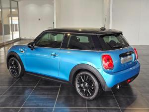 MINI Hatch Cooper Hatch 3-door auto - Image 5