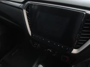 Isuzu D-Max 1.9TD double cab LS auto - Image 13