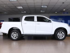 Isuzu D-Max 1.9TD double cab LS auto - Image 4