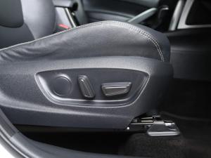 Toyota Corolla Cross 1.8 XR - Image 11