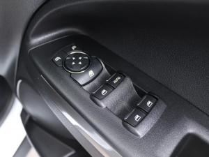 Ford EcoSport 1.0T Trend auto - Image 10