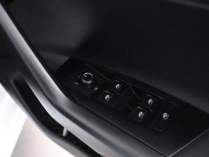 Volkswagen Polo hatch 1.0TSI Comfortline auto - Image 14