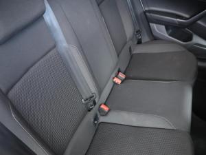 Volkswagen Polo hatch 1.0TSI Comfortline auto - Image 15