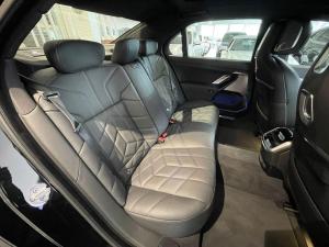 BMW i7 xDrive60 Design Pure Excellence - Image 13