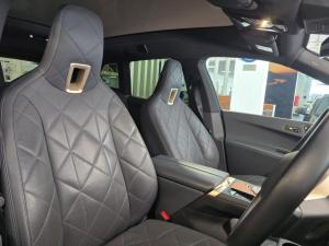 BMW iX xDrive50 - Image 12