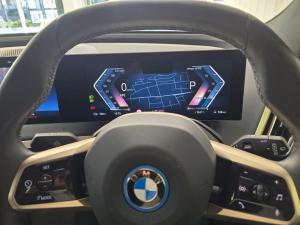 BMW iX xDrive50 - Image 9