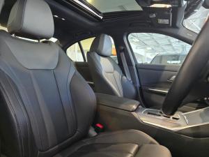 BMW 3 Series 320d Mzansi Edition - Image 11