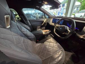BMW iX xDrive40 - Image 8
