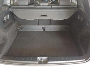 Mercedes-Benz GLB GLB220d 4Matic Progressive - Image 10
