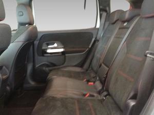 Mercedes-Benz GLB GLB220d 4Matic Progressive - Image 15