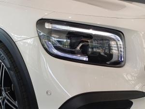 Mercedes-Benz GLB GLB220d 4Matic Progressive - Image 19