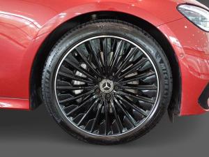 Mercedes-Benz E-Class E220d Avantgarde - Image 15