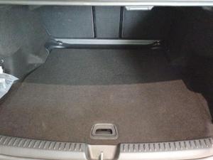 Mercedes-Benz E-Class E220d Avantgarde - Image 9