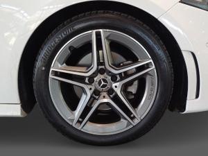 Mercedes-Benz A-Class A200 sedan Progressive - Image 15