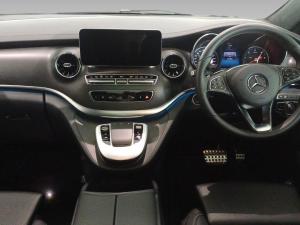 Mercedes-Benz V-Class V300d Exclusive - Image 10