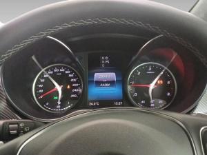Mercedes-Benz V-Class V300d Exclusive - Image 12