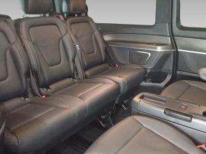 Mercedes-Benz V-Class V300d Exclusive - Image 14