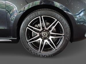 Mercedes-Benz V-Class V300d Exclusive - Image 15