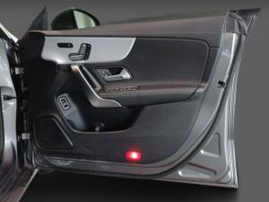 Mercedes-Benz CLA CLA220d Progressive - Image 16